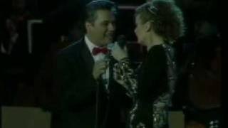 No me vuelvo a enamorar. Rocío Durcal y Juan Gabriel