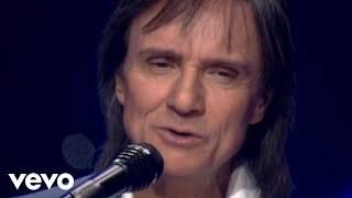 Un gato en la oscuridad. Roberto Carlos