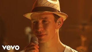 Solo tú. Sasha, Benny y Erik