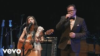 Azul. Leonel García y Natalia LaFourcade