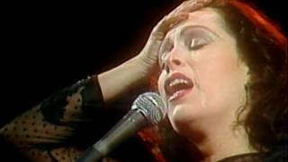 Brindaremos por él. Massiel