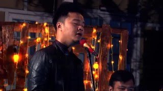 Moon River. Stephen at the Baybery Sessions