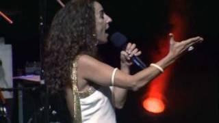 Esta tarde vi llover. Rosario y Lolita Flores