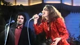 Agapimu. Ana Belén y Victor Manuel