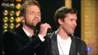 Bonfire heart. Pablo Alborán y James Blunt