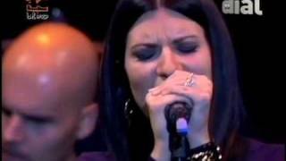 En cambio no. Laura Pausini