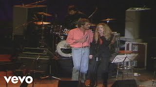 Slowly. Luis Eduardo Aute