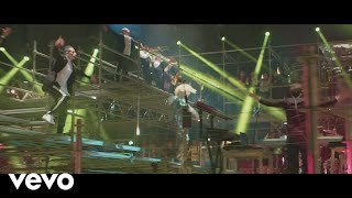 Solo el amor lastima así. María José