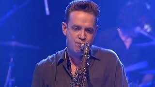 Bajo la luz de la luna. Los Rebeldes & Dani Nello